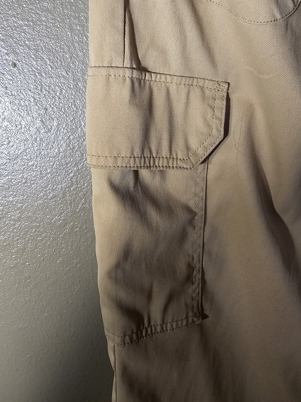 Just Be tan elastic waist pull-on pants Cargo Pockets Women's Size Medium - Picture 3 of 5